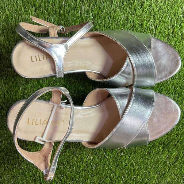 LILIAMA SANDALS 
